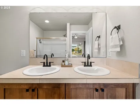 13254 SW Aubergine Terrace Sherwood OR 97140