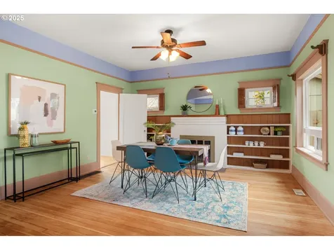 9636 SW 52nd Avenue Portland OR 97219