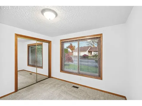 2016 SE Norelius Drive Vancouver WA 98683