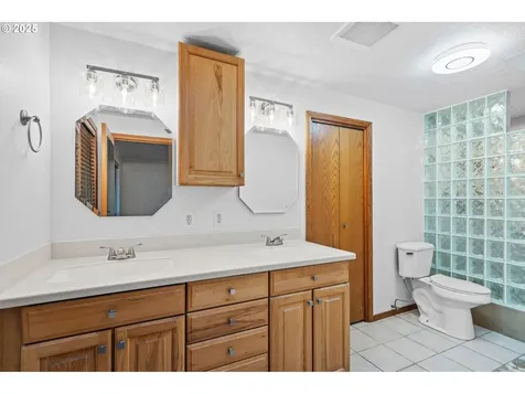 2016 SE Norelius Drive Vancouver WA 98683