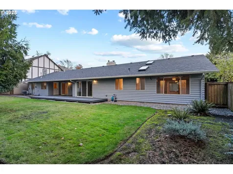 2016 SE Norelius Drive Vancouver WA 98683