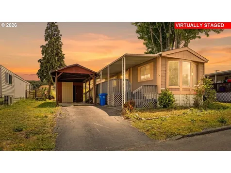 56 Manor Loop Roseburg OR 97471