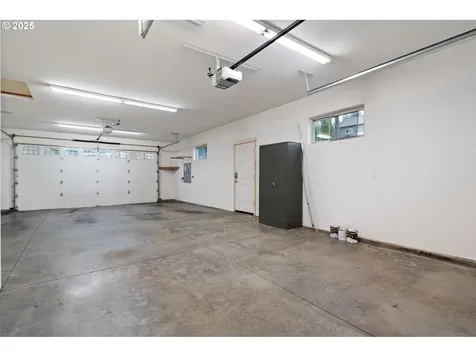 2415 Green Mountain Road Kalama WA 98625
