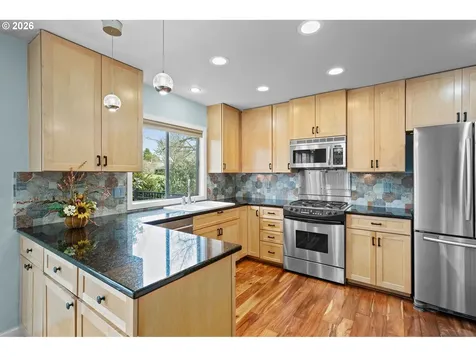 32540 SW Lake Point Court Wilsonville OR 97070