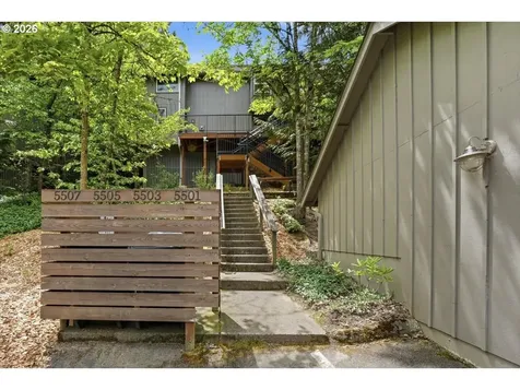 5503 SW Multnomah Boulevard Portland OR 97219