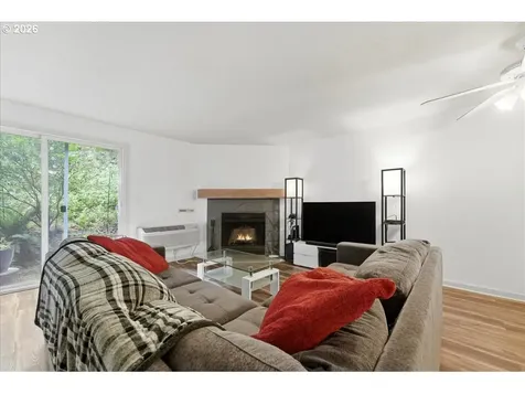 5503 SW Multnomah Boulevard Portland OR 97219