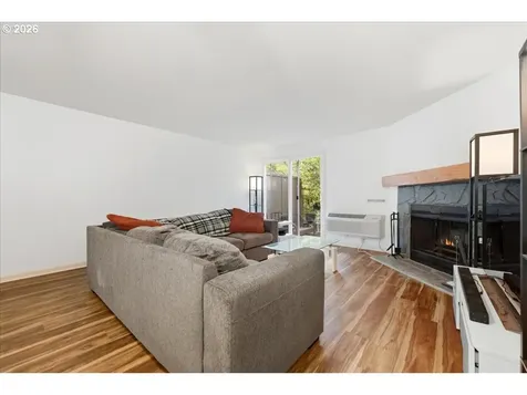 5503 SW Multnomah Boulevard Portland OR 97219