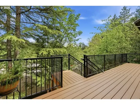5503 SW Multnomah Boulevard Portland OR 97219