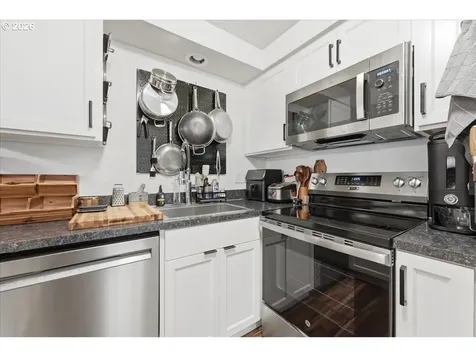 5503 SW Multnomah Boulevard Portland OR 97219