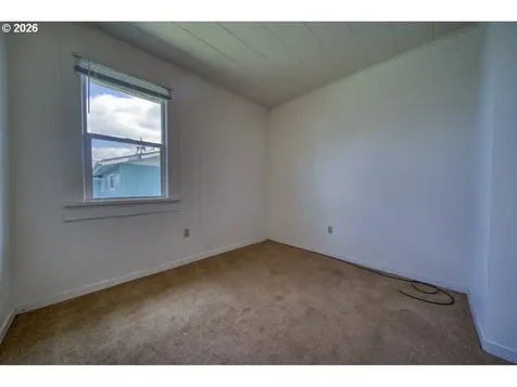 1891 Dogwood Avenue Reedsport OR 97467