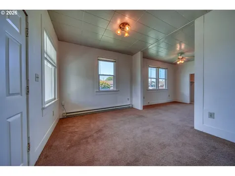 1891 Dogwood Avenue Reedsport OR 97467