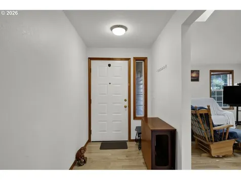1960 40th Street Florence OR 97439
