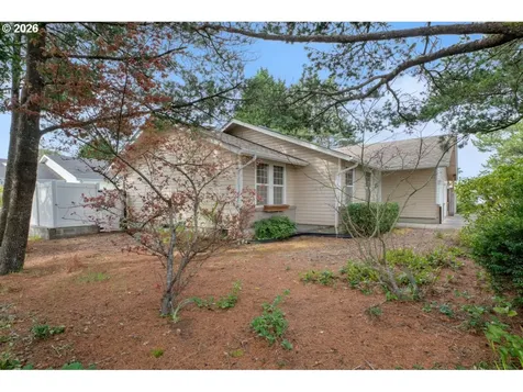 1960 40th Street Florence OR 97439