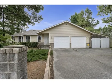 1960 40th Street Florence OR 97439