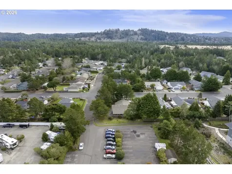 1960 40th Street Florence OR 97439