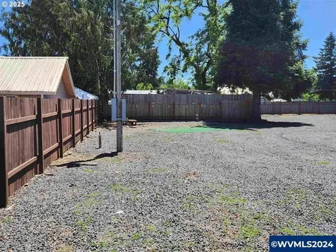 2123 Main Street Sweet Home OR 97386