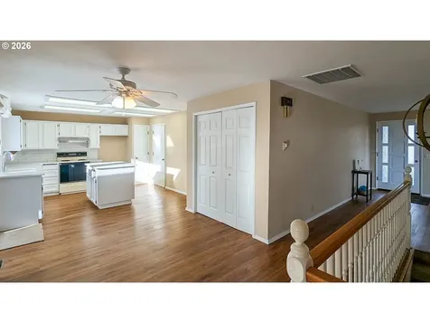1818 NE Todd Street Roseburg OR 97470