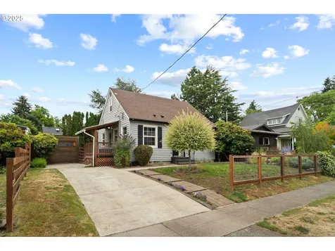 615 NE 61st Place Portland OR 97213