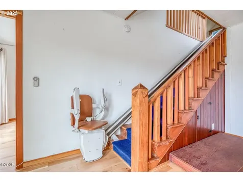 15 SW Cottage Street Newport OR 97365