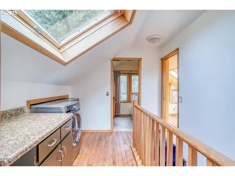 15 SW Cottage Street Newport OR 97365