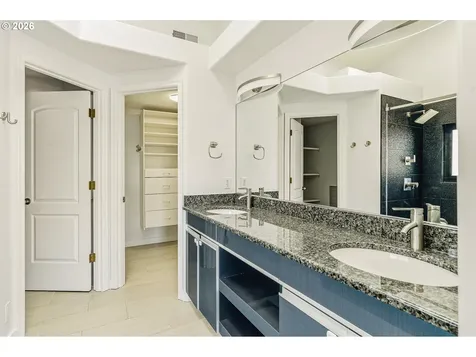 14121 SW Northview Drive Portland OR 97223