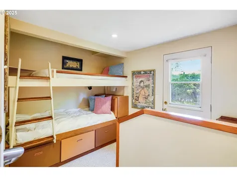 6200 NE 19th Avenue Portland OR 97211