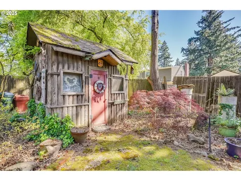 6200 NE 19th Avenue Portland OR 97211