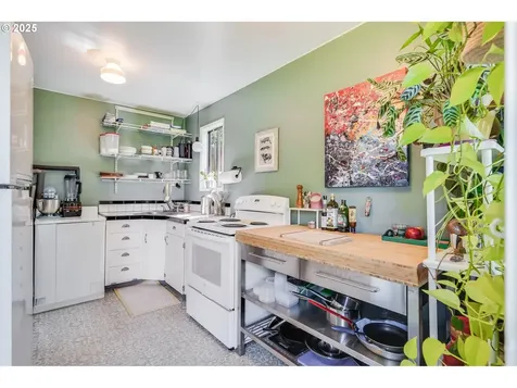 6200 NE 19th Avenue Portland OR 97211