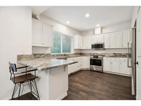 3088 Club House Court West Linn OR 97068