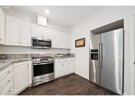 3088 Club House Court West Linn OR 97068
