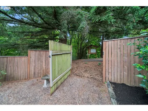 3088 Club House Court West Linn OR 97068