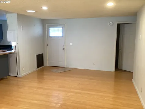 25030 Woodland Avenue Veneta OR 97487