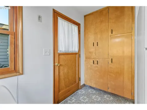 6900 SW 11th Drive Portland OR 97219