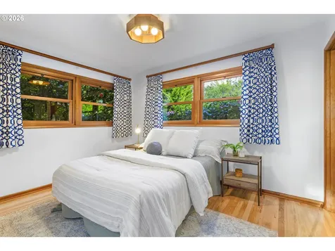 6900 SW 11th Drive Portland OR 97219