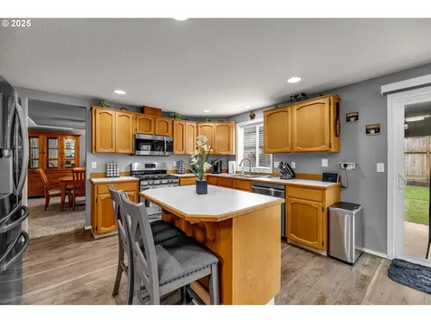 16315 NE 36th Street Vancouver WA 98682