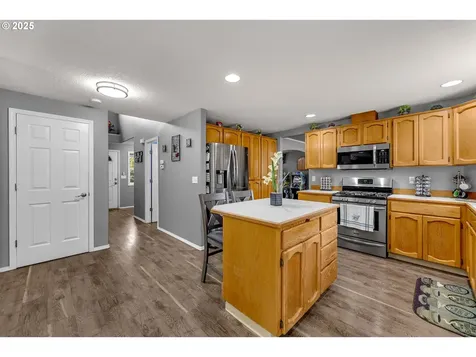 16315 NE 36th Street Vancouver WA 98682