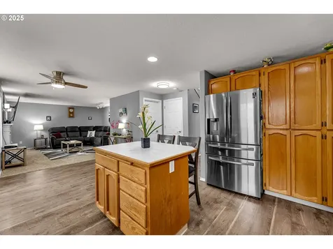 16315 NE 36th Street Vancouver WA 98682
