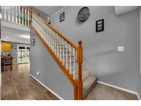 16315 NE 36th Street Vancouver WA 98682