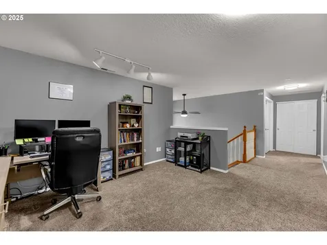 16315 NE 36th Street Vancouver WA 98682