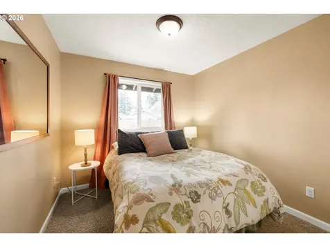 12619 NE Multnomah Street Portland OR 97230