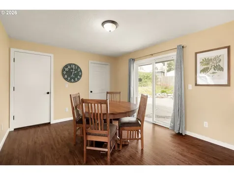 12619 NE Multnomah Street Portland OR 97230