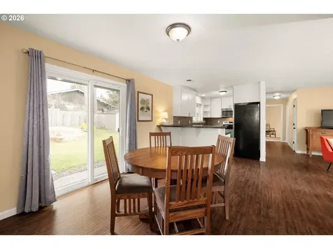 12619 NE Multnomah Street Portland OR 97230