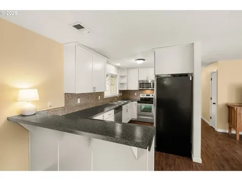 12619 NE Multnomah Street Portland OR 97230