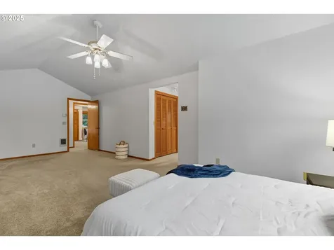 12401 NE 22nd Street Vancouver WA 98684