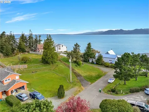 575 Gray Street Hammond OR 97121