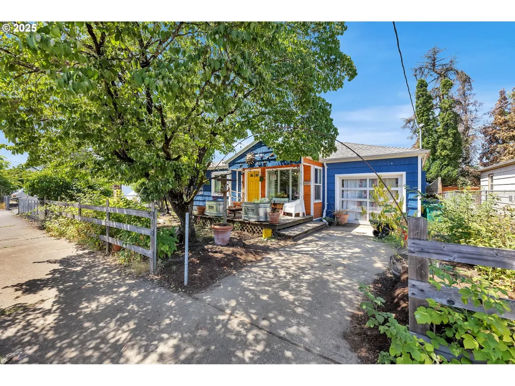 6605 SE 83rd Avenue Portland OR 97266