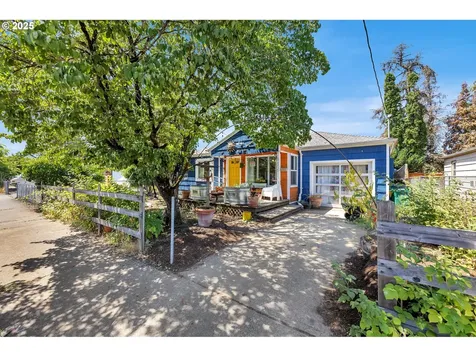 6605 SE 83rd Avenue Portland OR 97266