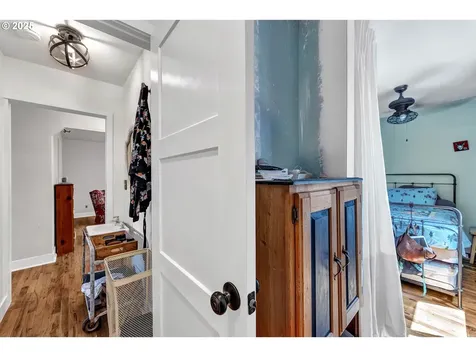 6605 SE 83rd Avenue Portland OR 97266