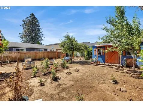 6605 SE 83rd Avenue Portland OR 97266