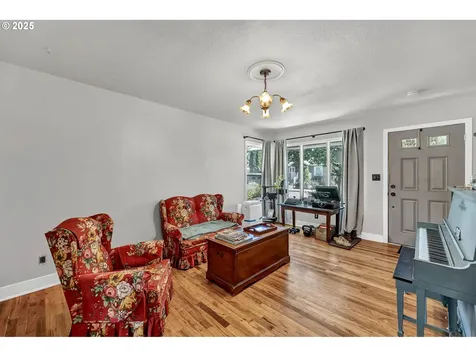 6605 SE 83rd Avenue Portland OR 97266